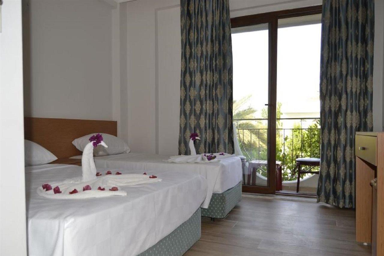 Britannia Hotel Кемер Экстерьер фото